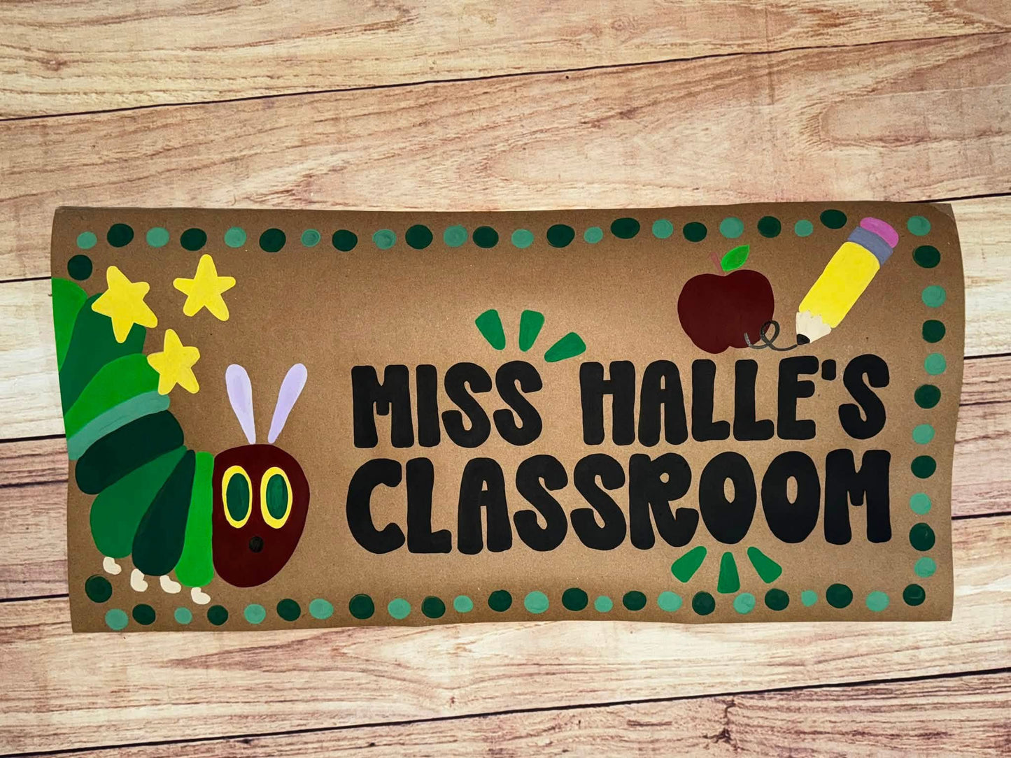 MISS HALLE’S CLASSROOM 🐛