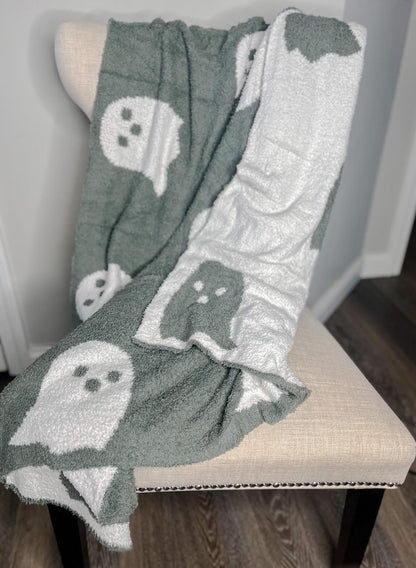 DREAMY GHOST BLANKETS (PREORDER 8/15)