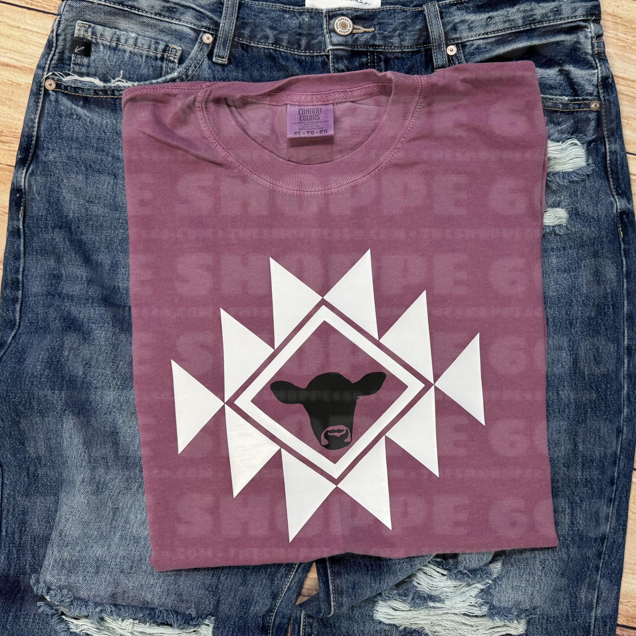 AZTEC COW – The Shoppe 660