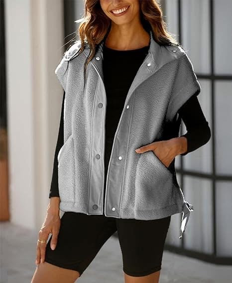 THE WRENLEE FLEECE VEST (PREORDER 9/26)