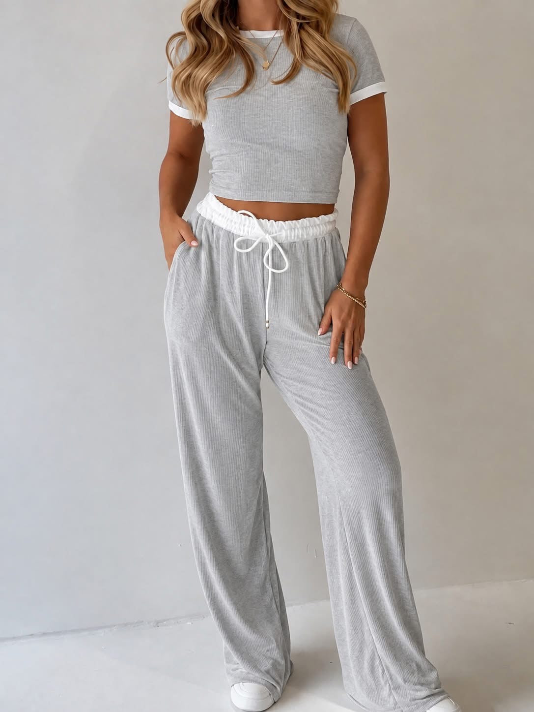 THE COZY LOUNGE SET (PREORDER 8/15)