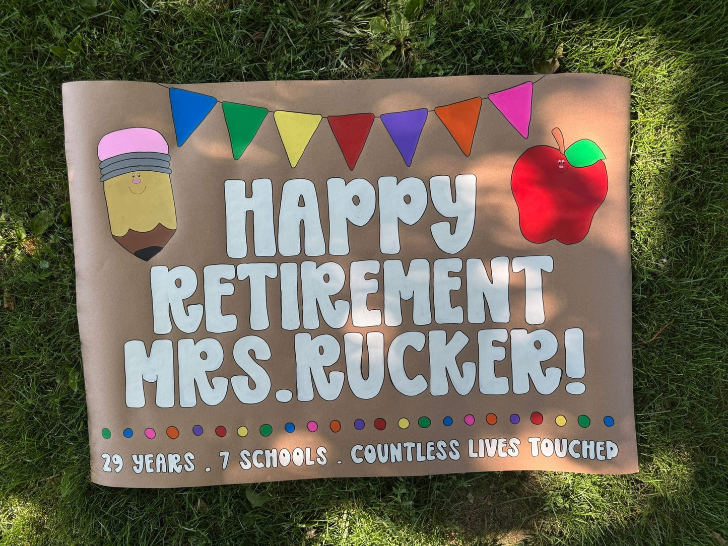 HAPPY RETIREMENT MRS. RUCKER ✏️