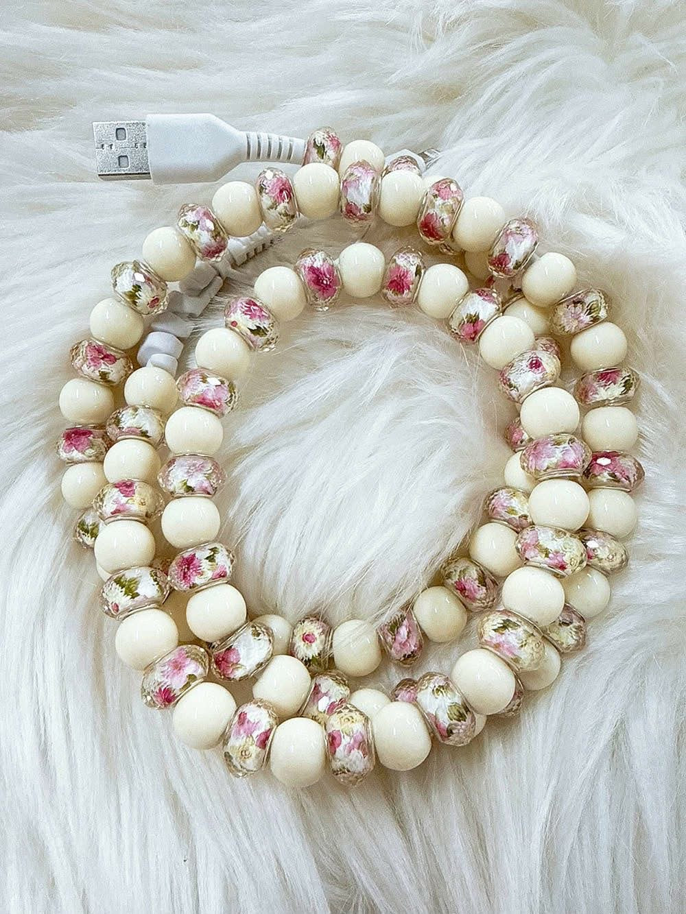 BEADED PHONE CHARGERS (PREORDER 7/4)