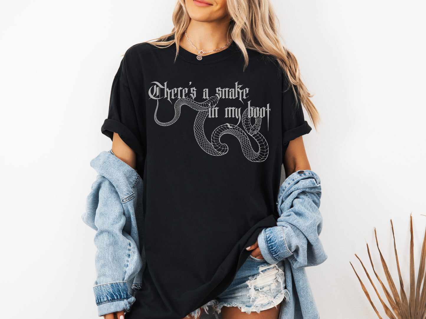 THERE’S A SNAKE IN MY BOOT (BCC X TS660)