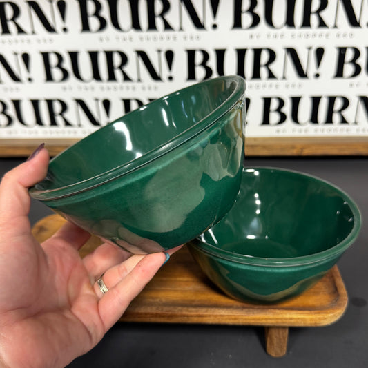 BIG GREEN BOWLS {THRIFTY FLAMES}