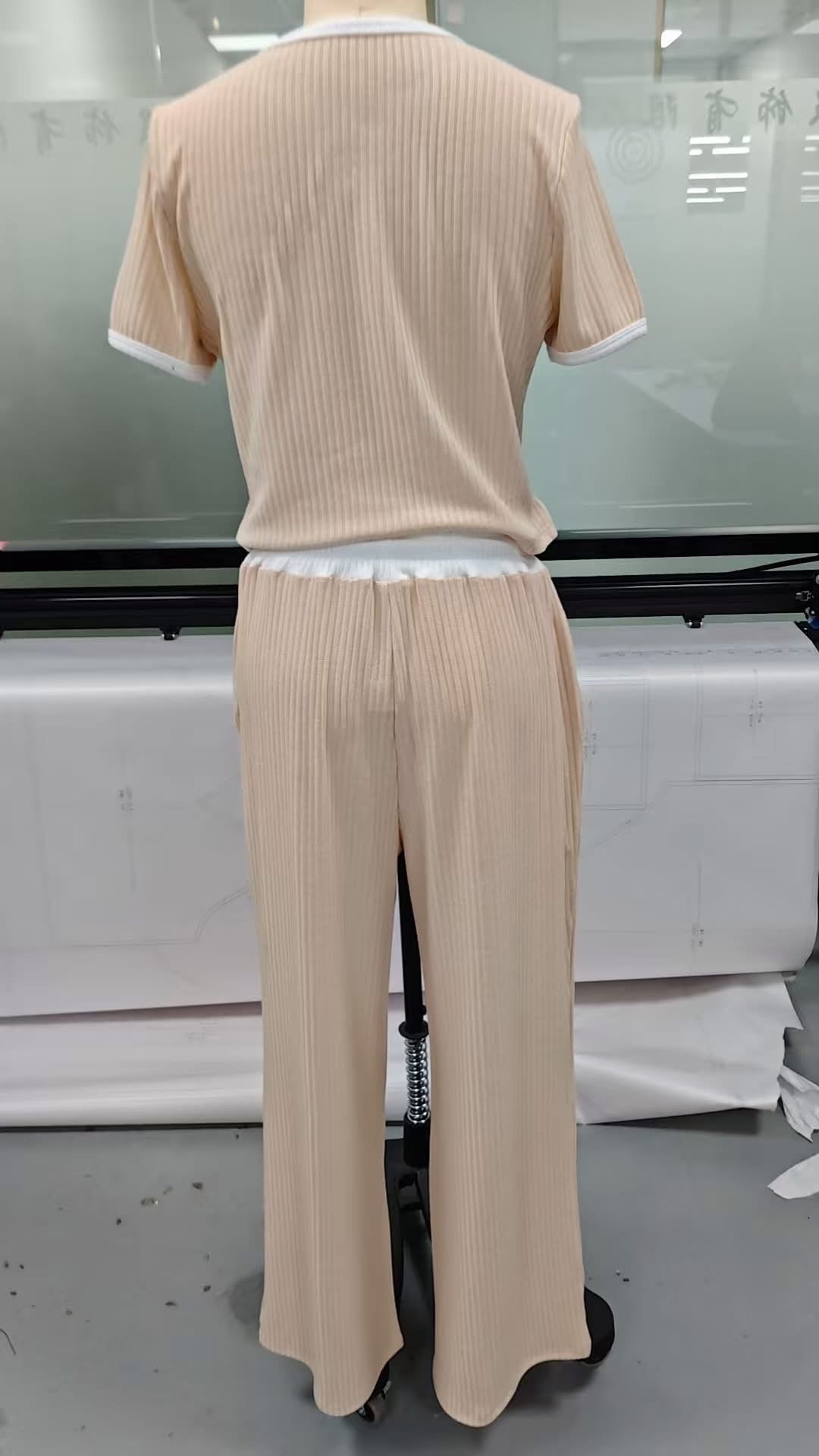 THE COZY LOUNGE SET (PREORDER 8/15)
