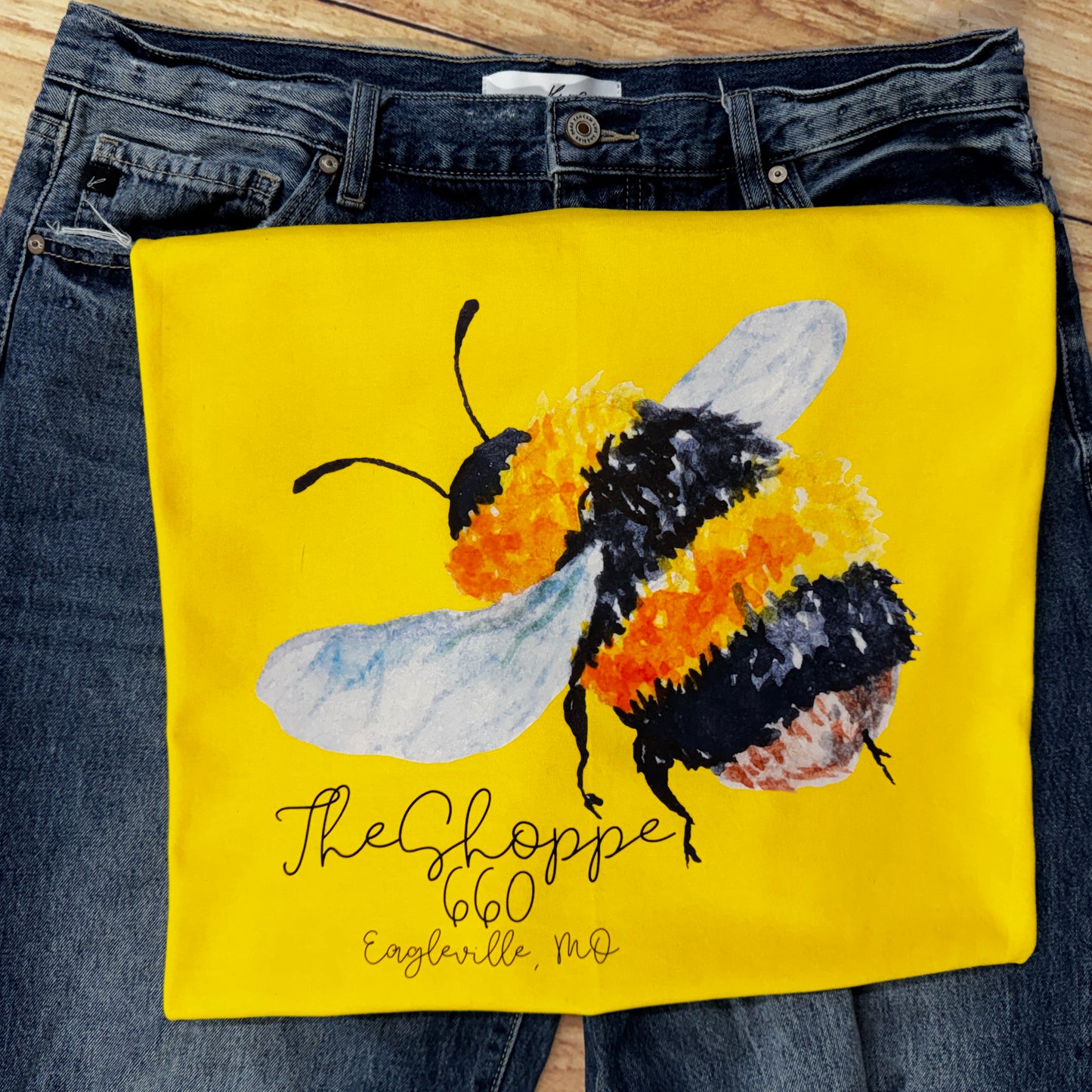THE SHOPPE 660 {BEE}