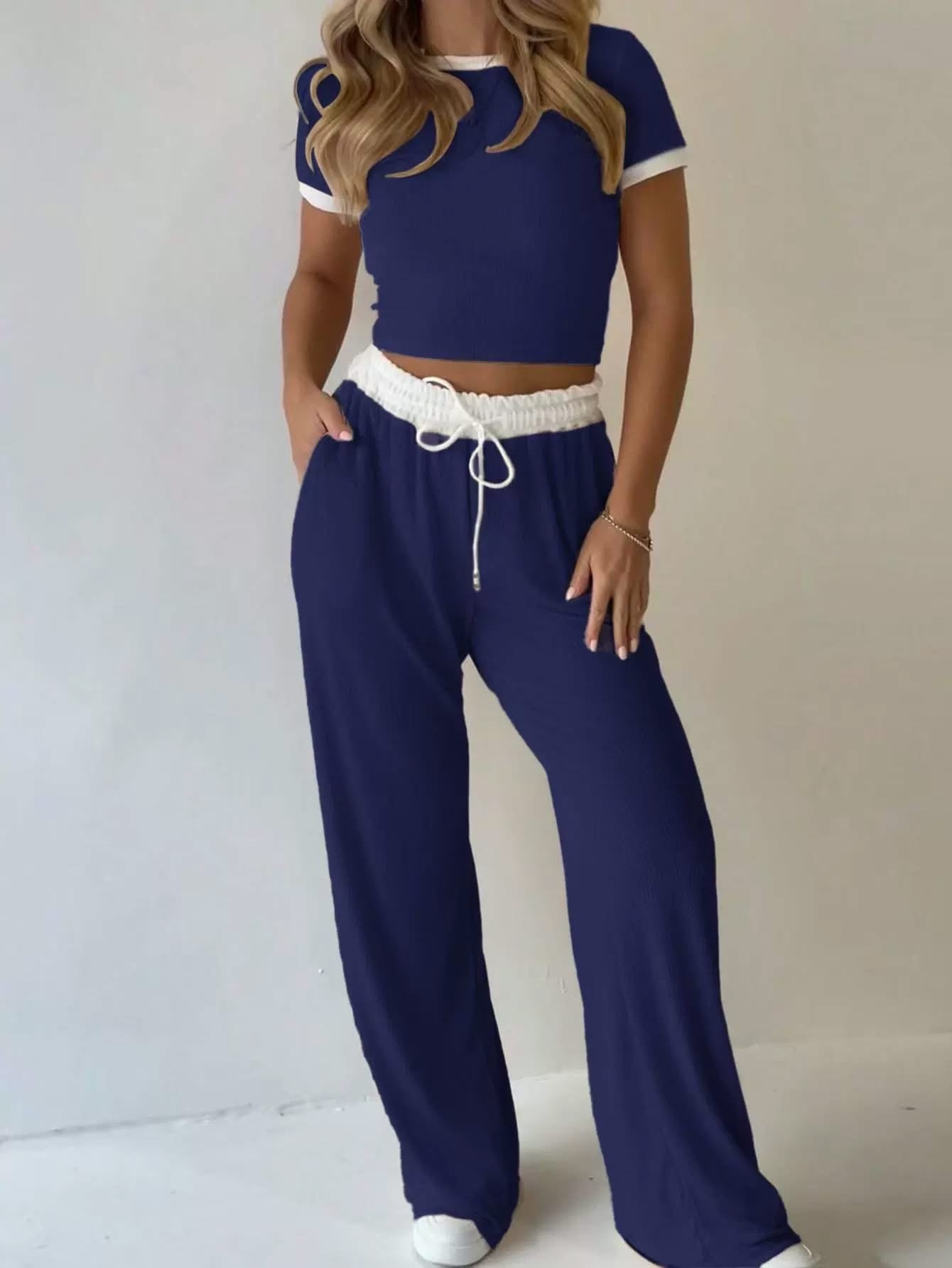 THE COZY LOUNGE SET (PREORDER 8/15)