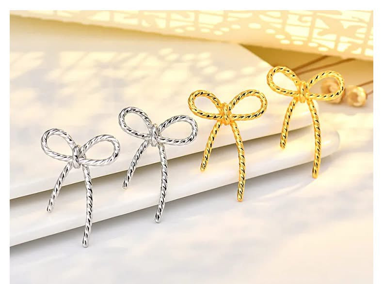 TWISTED BOW EARRINGS (PREORDER 8/8)