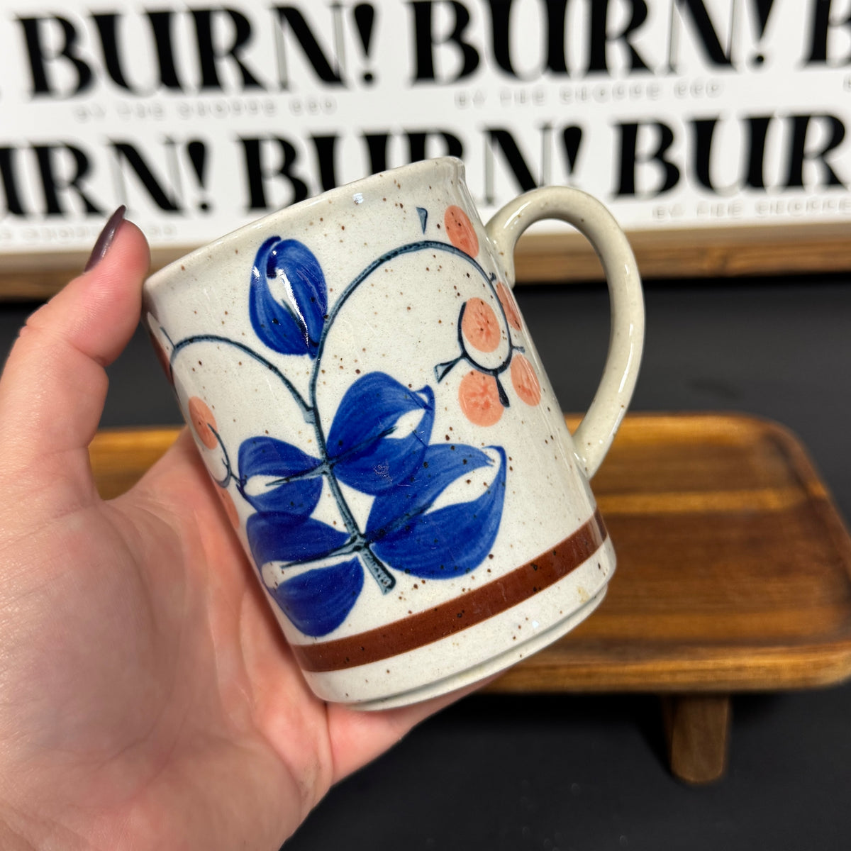 VINTAGE FLORAL MUG {THRIFTY FLAMES}