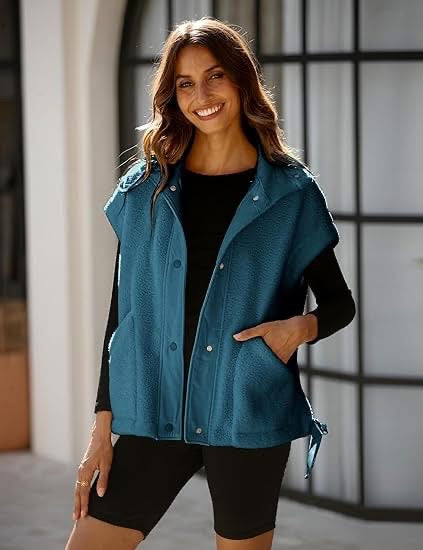 THE WRENLEE FLEECE VEST (PREORDER 9/26)