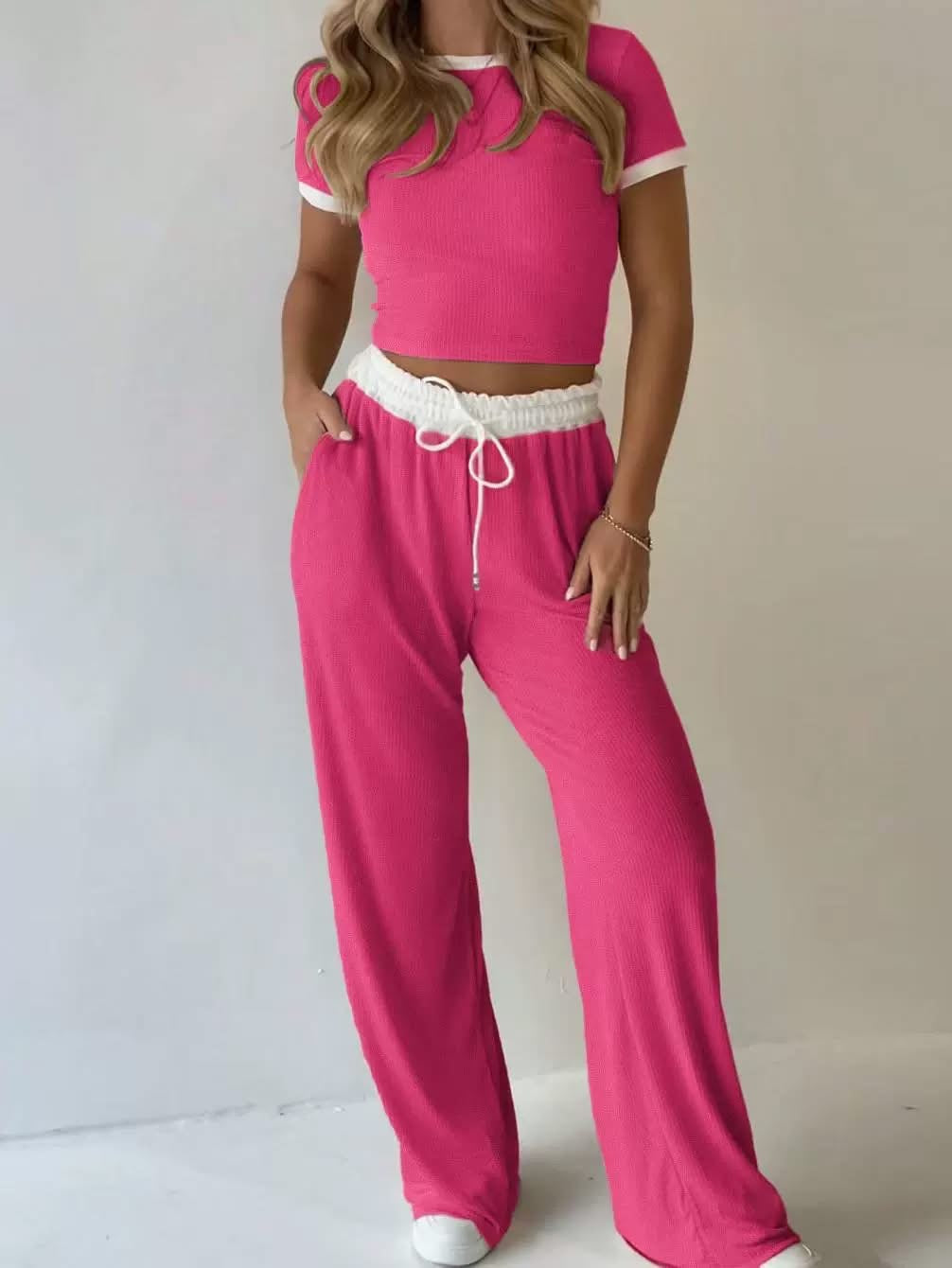 THE COZY LOUNGE SET (PREORDER 8/15)