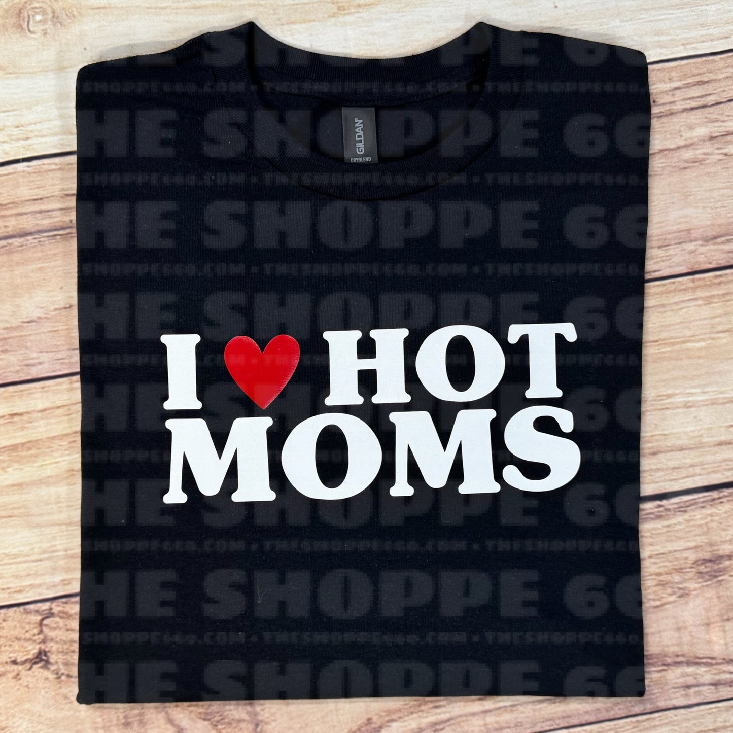 I ❤️ HOT MOMS
