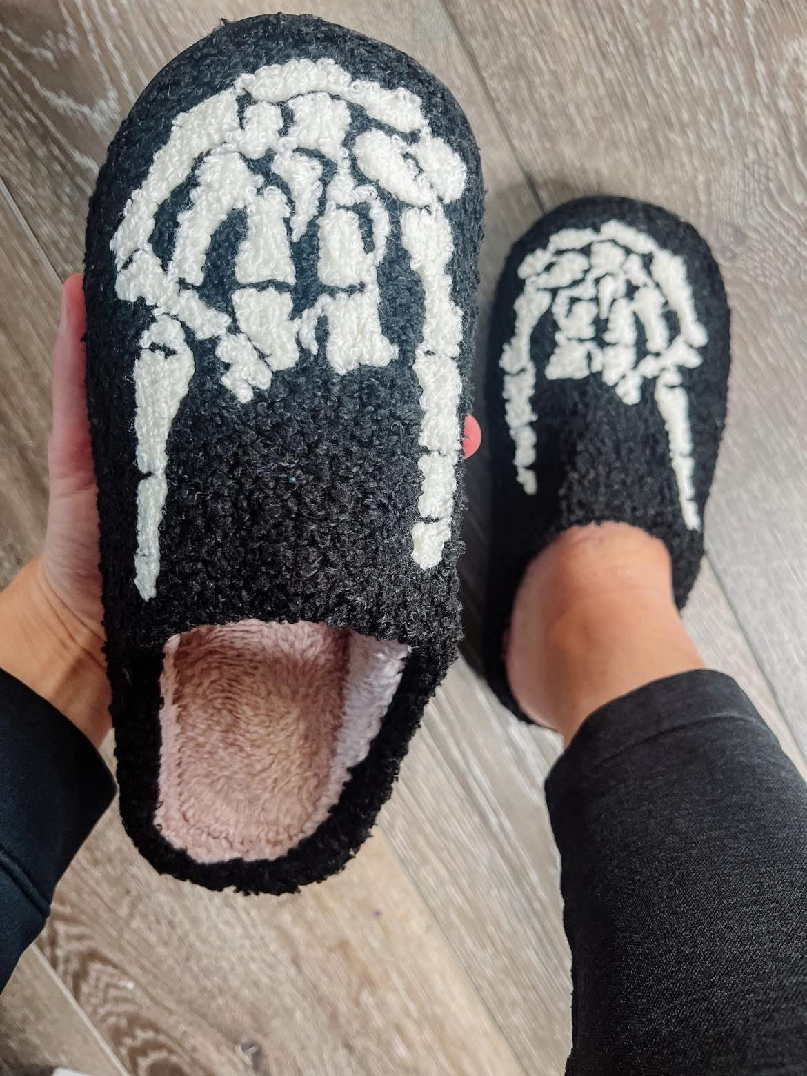 THE HAUNTED HOLLOW SLIPPERS (PREORDER 8/15)