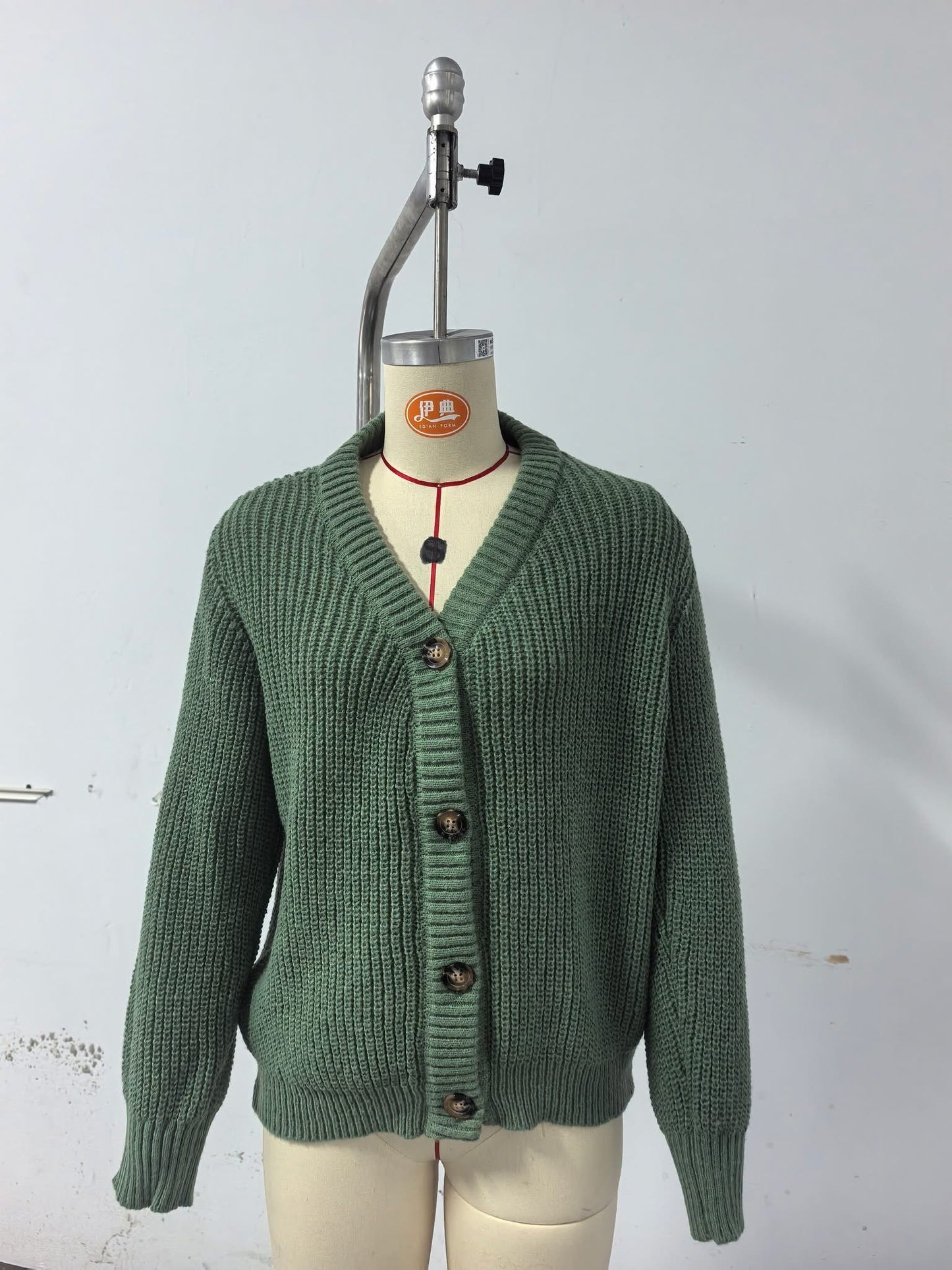 THE WILLOW CARDIGAN (PREORDER 8/8)