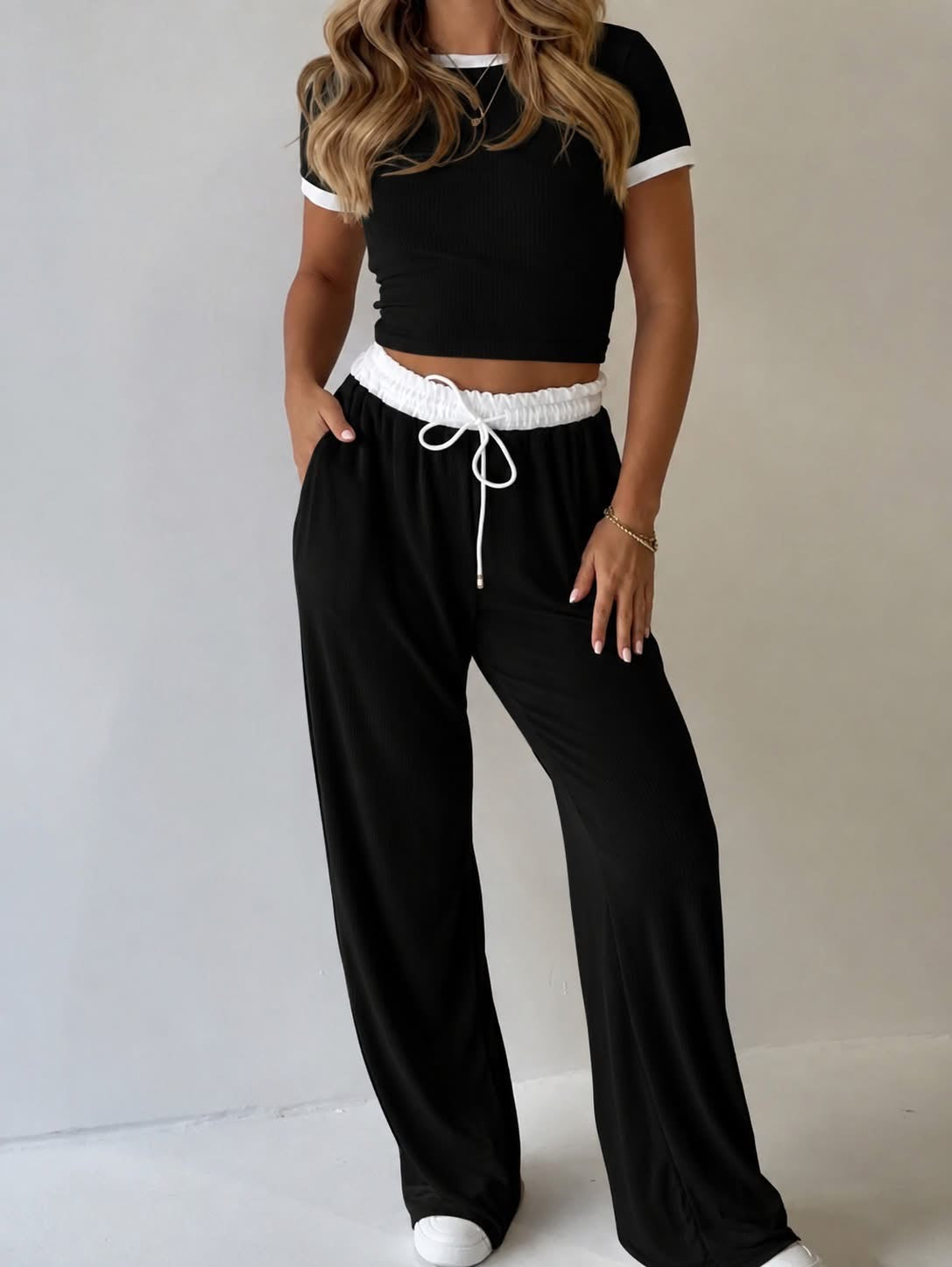THE COZY LOUNGE SET (PREORDER 8/15)