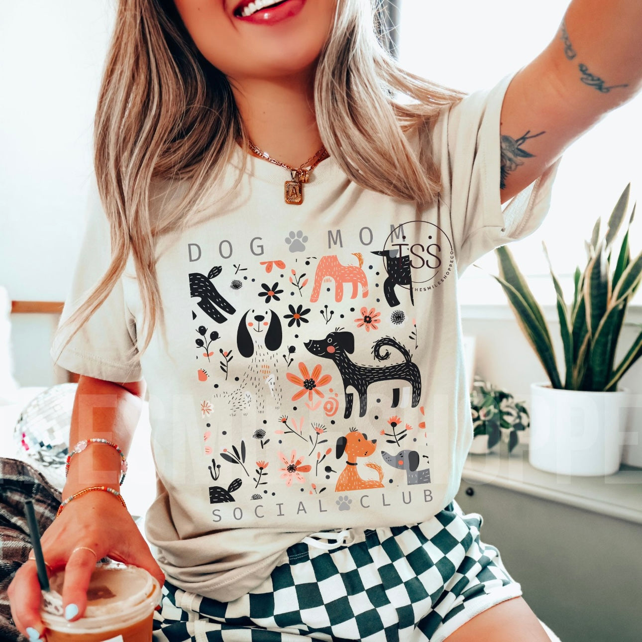 DOG MOM SOCIAL CLUB (SHOPPE SAMPLE)