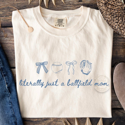 BALL FIELD MOM (SHOPPE SCORE)