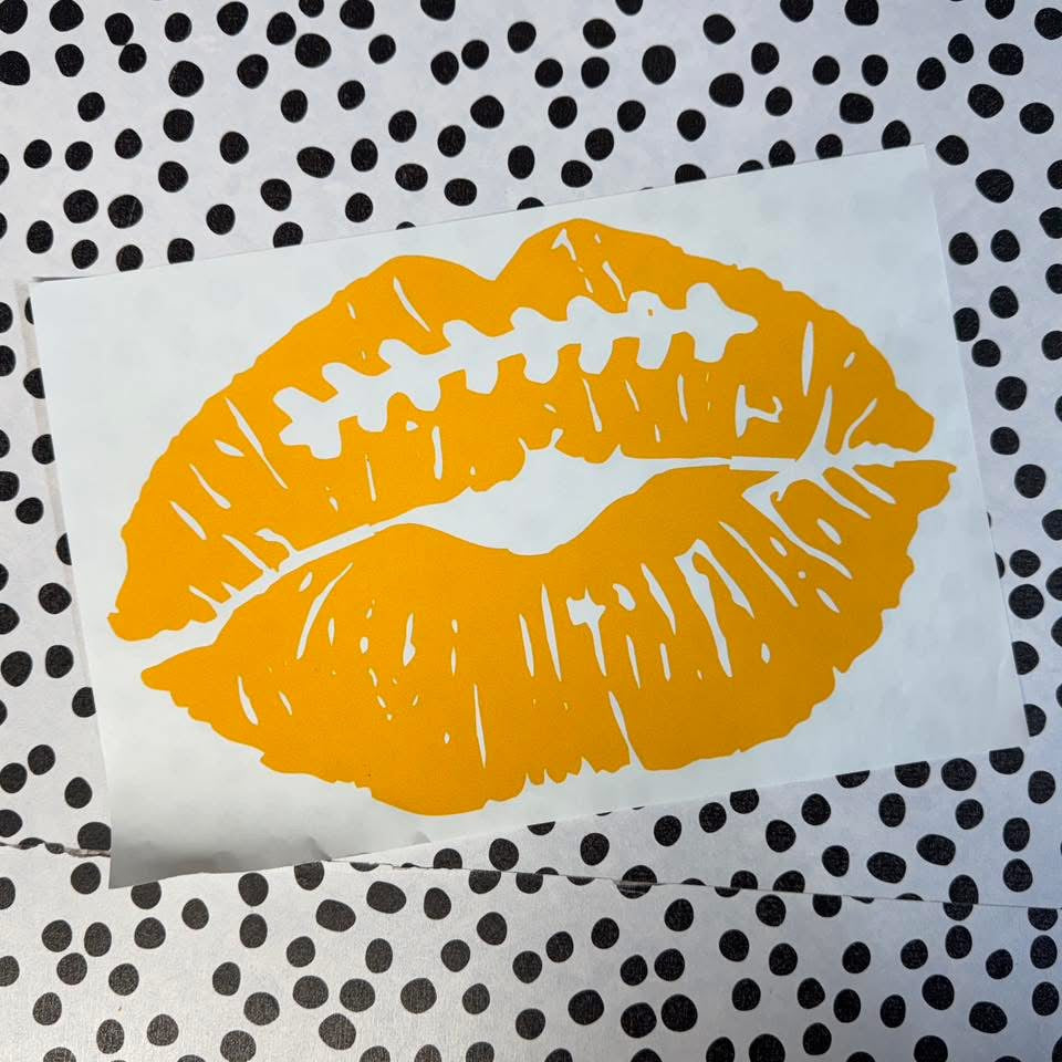 FOOTBALL LIPS (GOLD)
